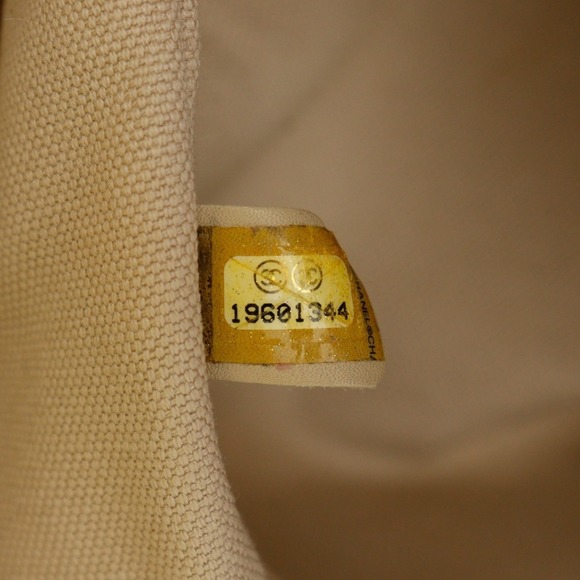 CHANEL White Coco Mark Tote Bag - Picture 11 of 11